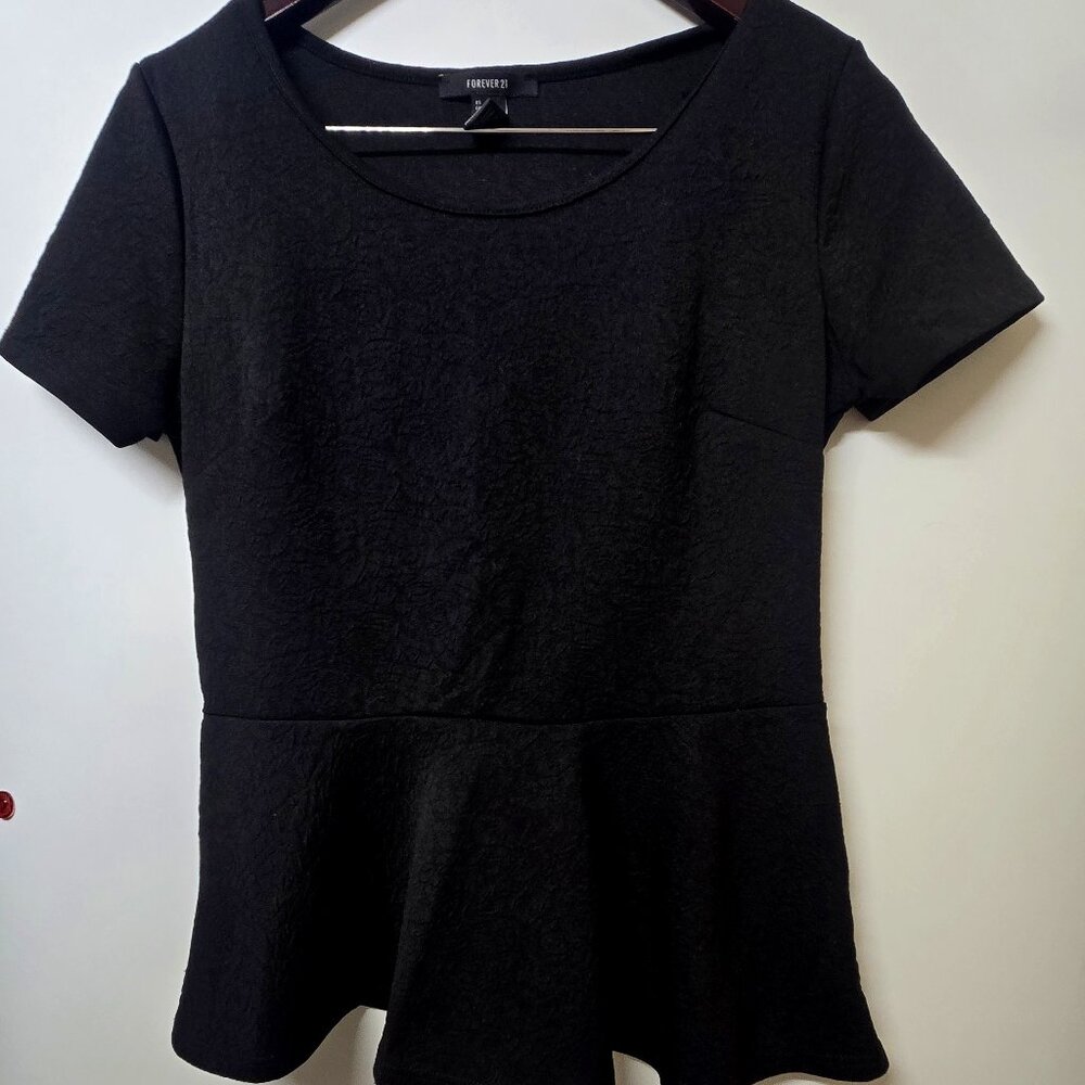 FOREVER 21 TOP